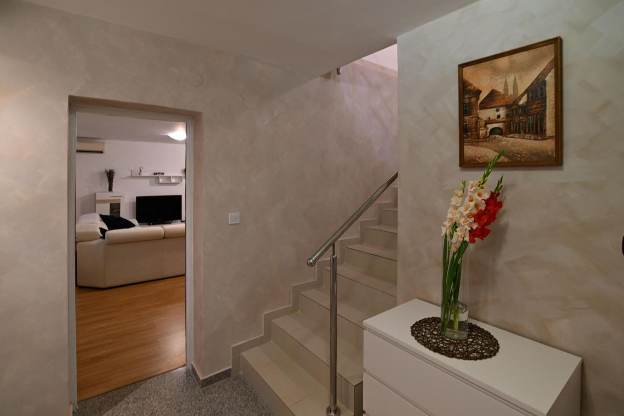 Carobni Pogled Zagreb Villa Dış mekan fotoğraf